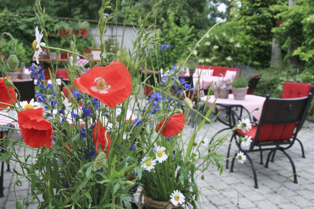 Hôtel Gastehaus An Der Sempt - Wohlfuhlen Auf Dem Lande à Erding Extérieur photo